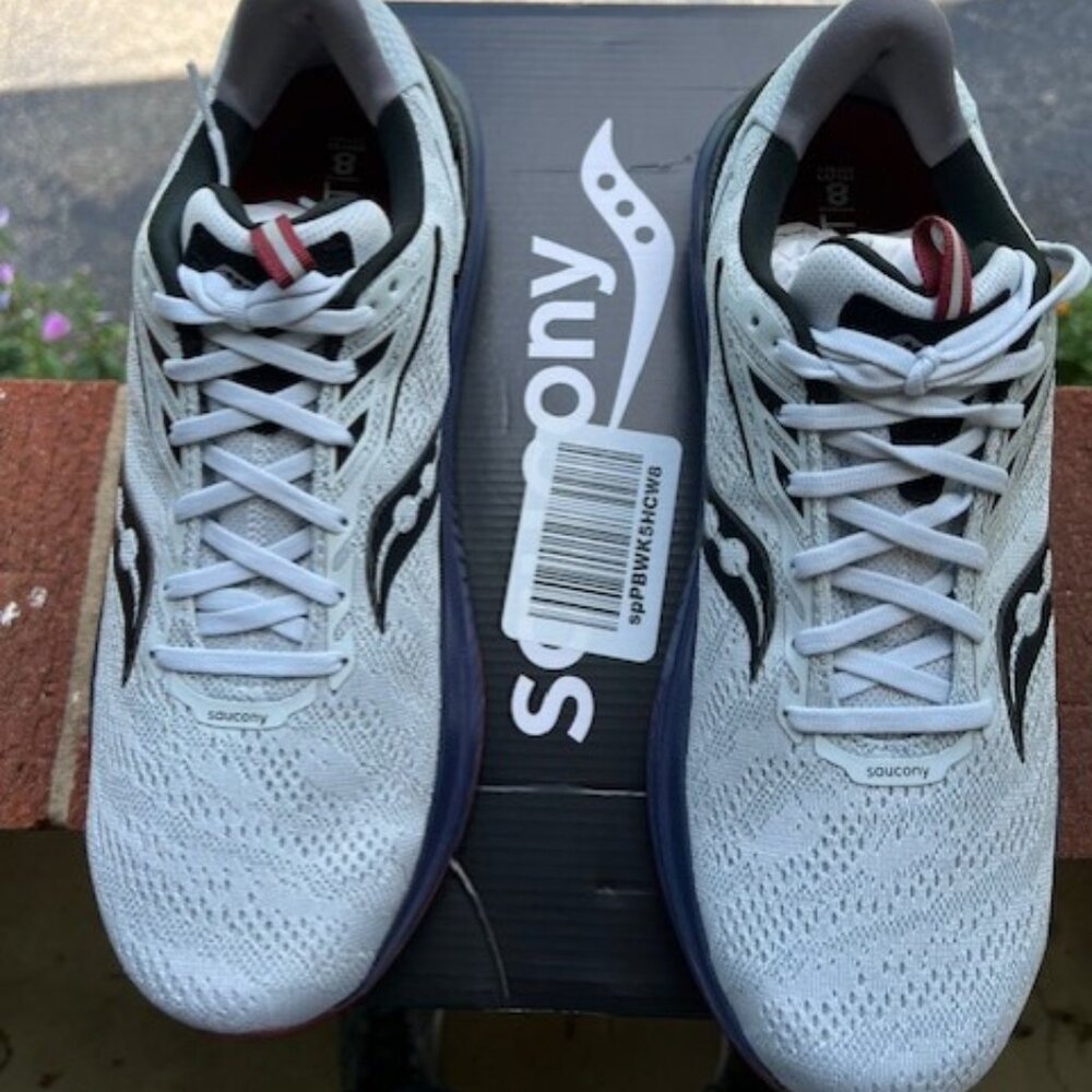 Saucony Echelon 9 Vapor/Horizon NEW Mens 11 grey